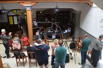 La presentación del programa del Carnaval de Telde 2019 tuvo lugar en El Casino La Unión (Foto TA)